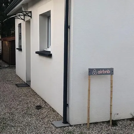 아파트 Maison Chaleureuse & 우르탱