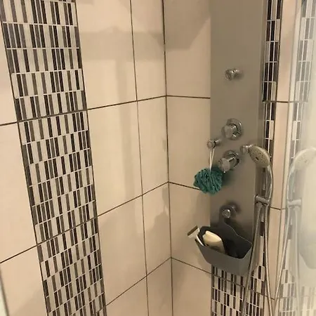 Maison Chaleureuse & 아파트