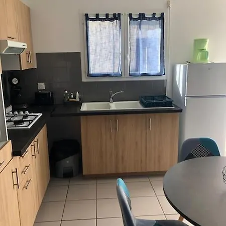 Maison Chaleureuse & 우르탱