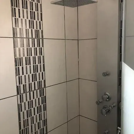 Maison Chaleureuse & * 우르탱