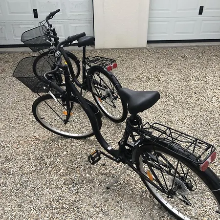 아파트 Maison Chaleureuse & *